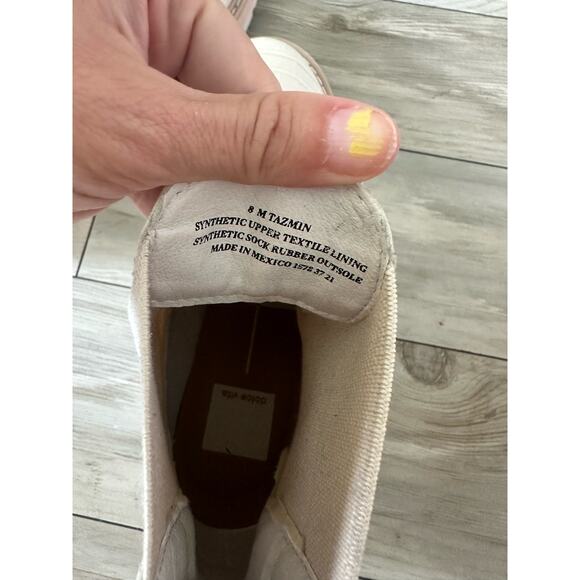 Dolce Vita Boots Women's 8 Ivory Croc Tazmin Ankle Pull On Almond Toe Winter - Picture 4 of 8